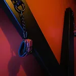 러브호텔 L'impertinente