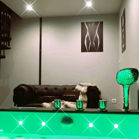 L'impertinente Love hôtel Isbergues